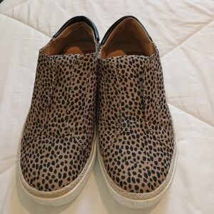 Universal Thread Kalliope Leopard‎ Print Slip On Sneakers Women's Size 6